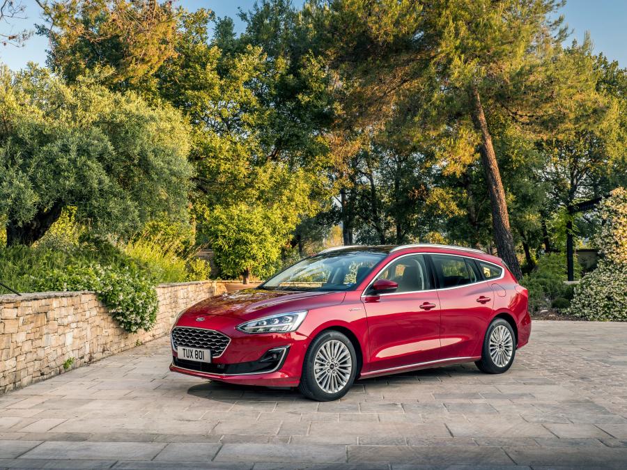  Ford Focus Vignale Turnier 2018 года  (WW) (фото 13 из 40)